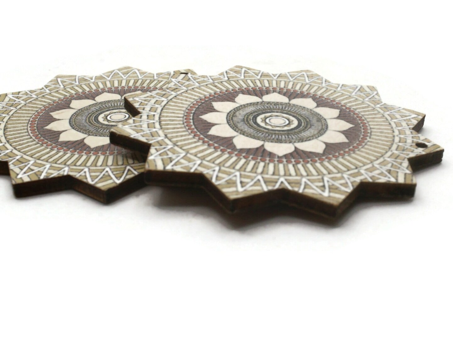 2 61mm White and Brown Printed Wood Flat Flower Pendants