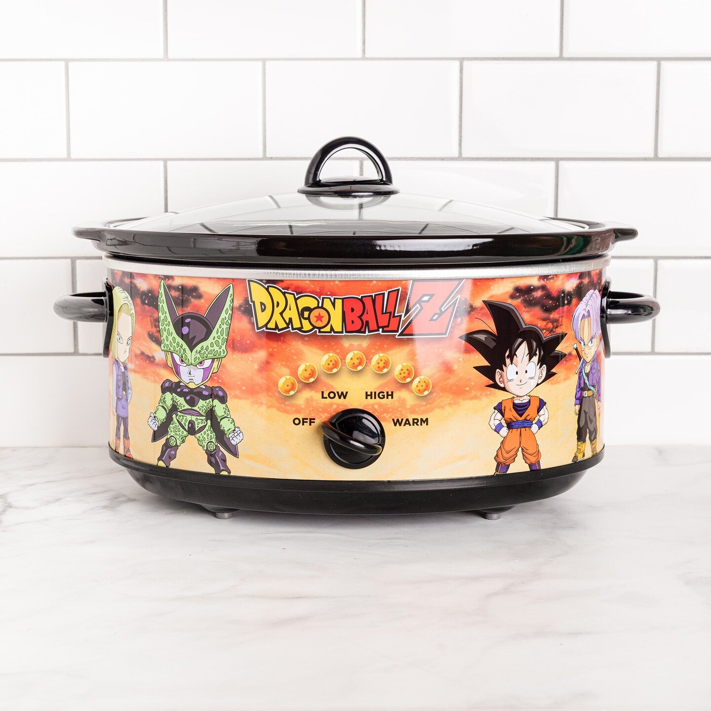 Uncanny Brands Dragon Ball Z 7-Qt Slow Cooker