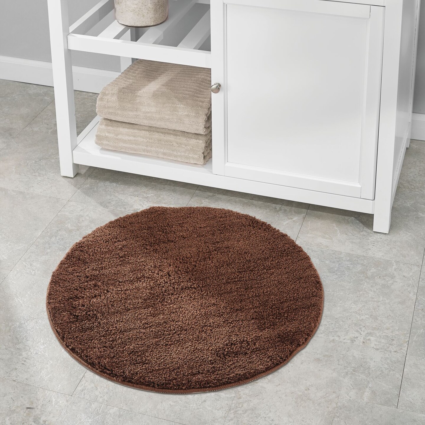 mDesign Microfiber Accent Rug Mat/Runner, 24&#x22; Diameter
