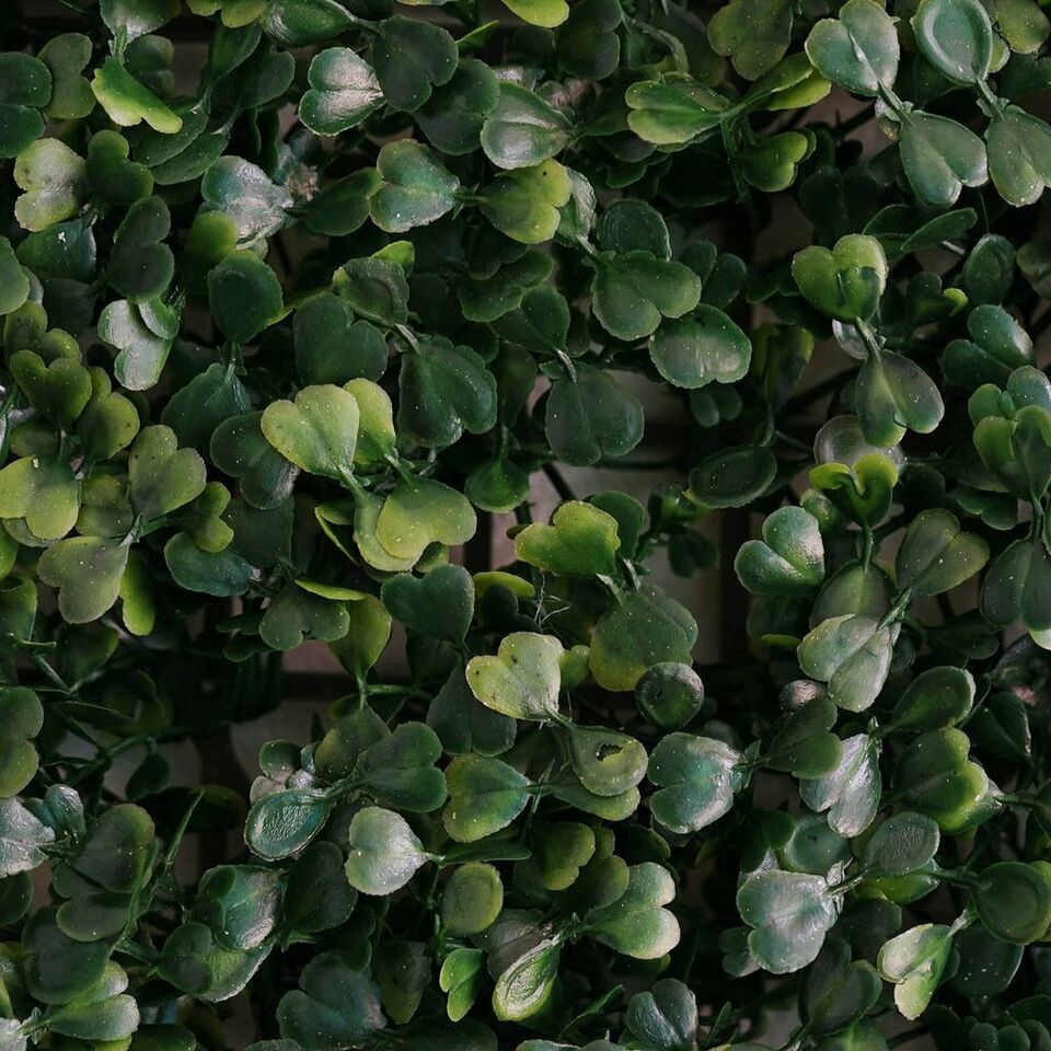 4 pcs Green Small Artificial UV Protected Leaves Wall Backdrop
