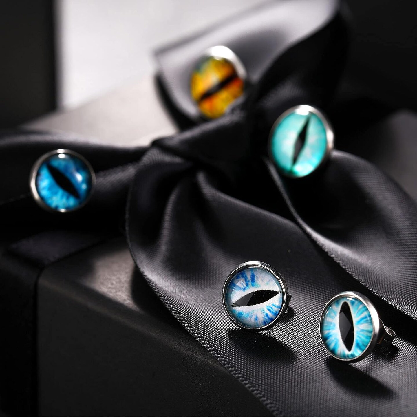 500 Pcs Earring Studs for Jewelry Making Blank Stud Earring with Post Kit 12 mm 10 mm 8 mm Cabochon Earring Bezels for Jewelry Making