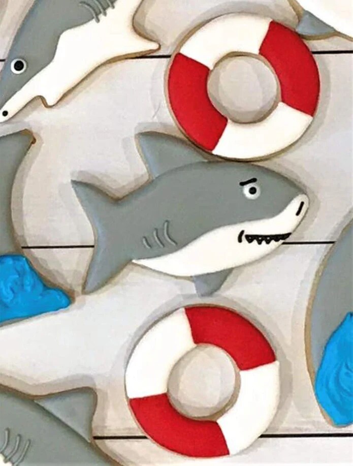 Ann Clark Cute Baby Shark Cookie Cutter, 3 3/4&#x22;