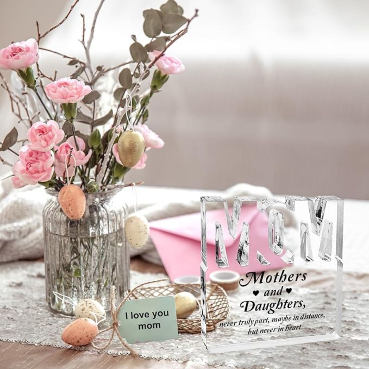 Simple Mother&#x27;s Day Gift with Quotes