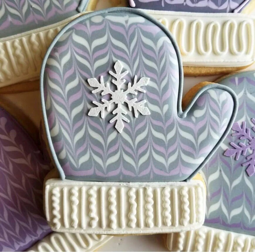 Ann Clark Winter Mitten Cookie Cutter 4&#x22;