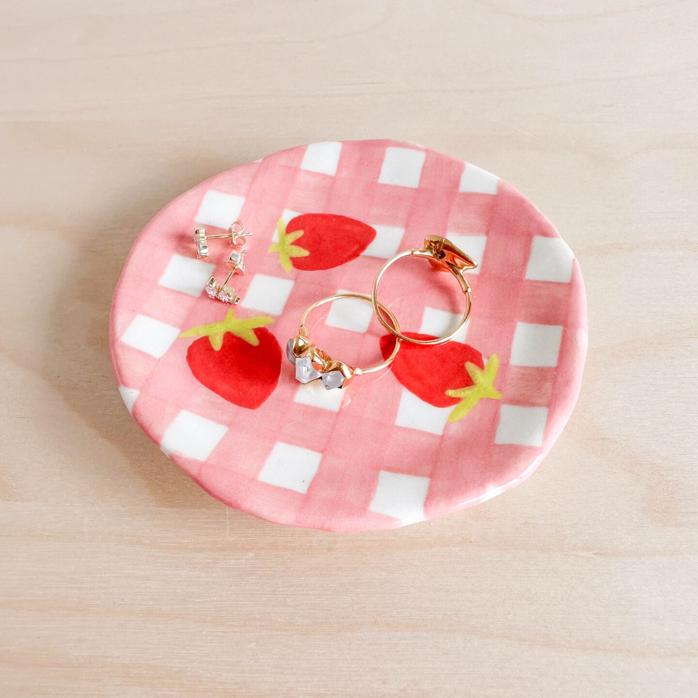 Ceramic Strawberry Jewelry Dish with Gingham Pattern