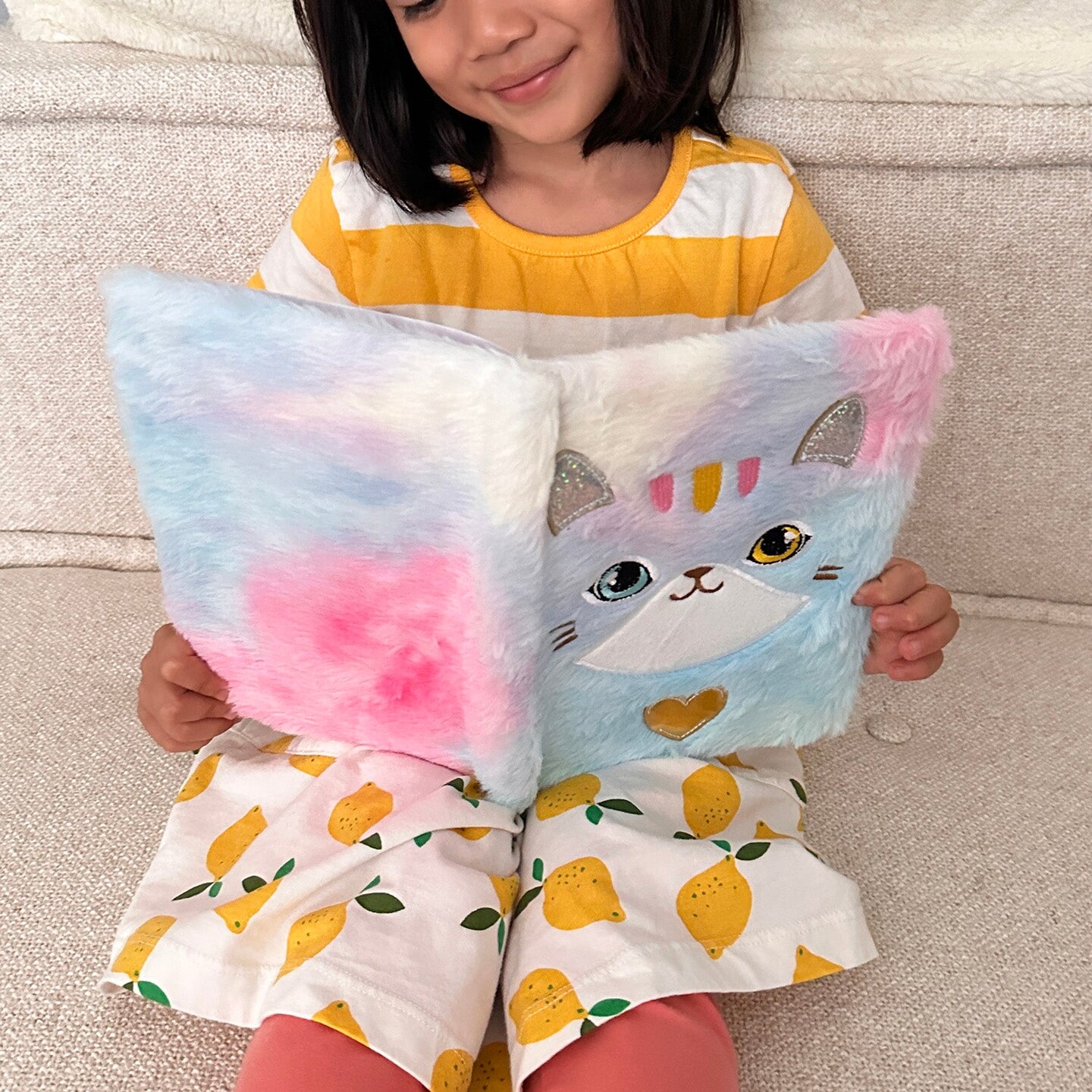 Wrapables Plush Journal, A5 Lined Notebook Diary for Writing and Drawing