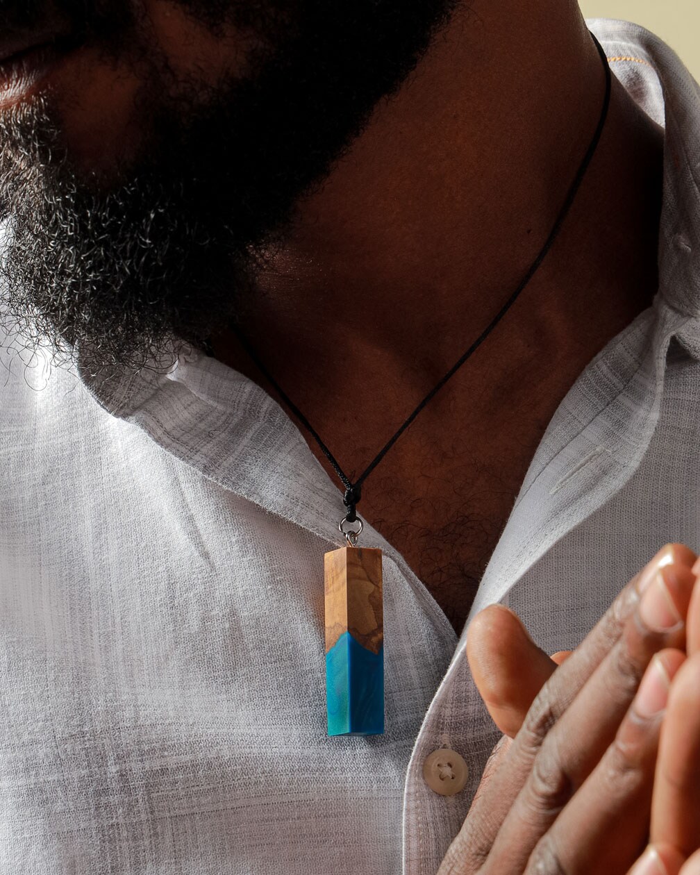 Wood and sapphire necklace discount