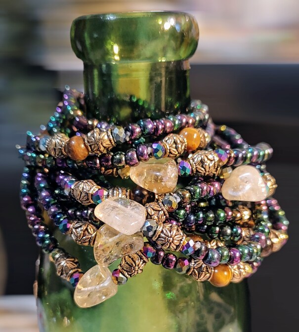 Amazon.com: WAINIS 12 Pcs 8mm Gemstones Beaded Bracelets for Men Women  Stone Bead Healing Stretch Round Bead Crystal Semi-precious Bracelets  Unisex: Clothing, Shoes & Jewelry