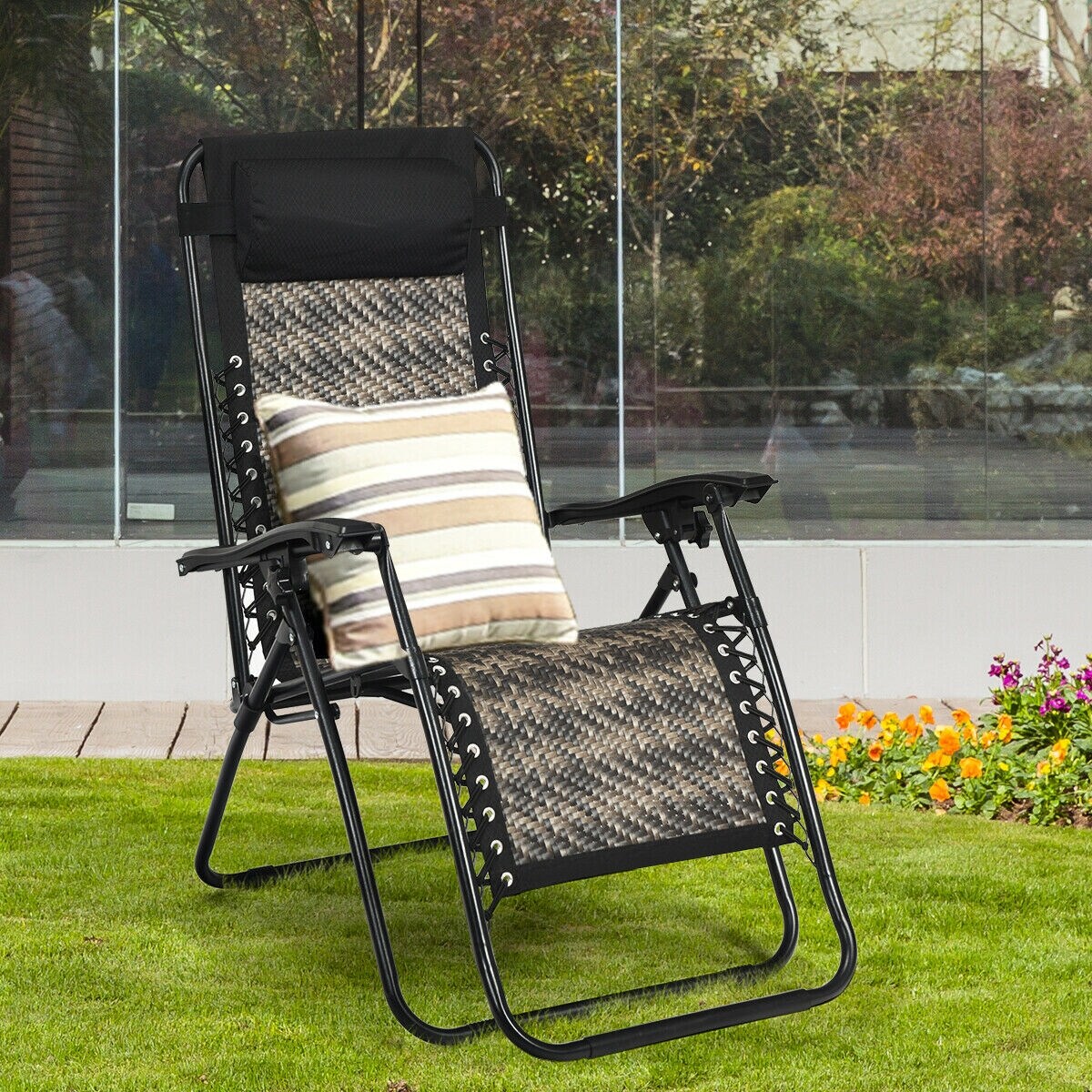 Folding Rattan Zero Gravity Lounge Chair with Removable Head Pillow