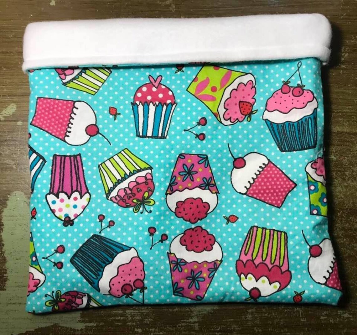 product name is Cup Cakes: Hedgehog (Small Animal) Sleeping Bag