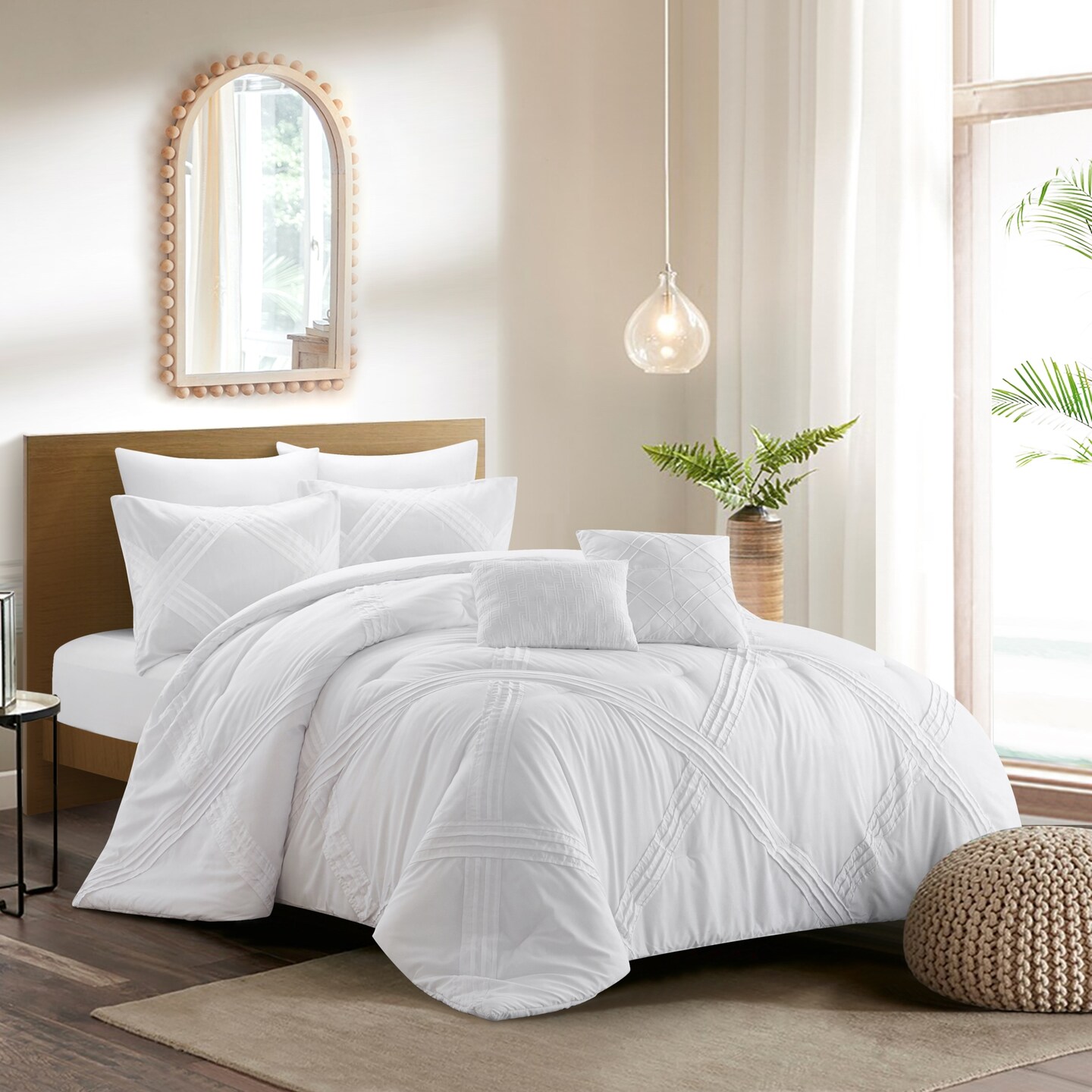 Ozzy 5pc Comforter Set With 2 Pillow Shams, 2 Decorative Pillows, 1 Comforter