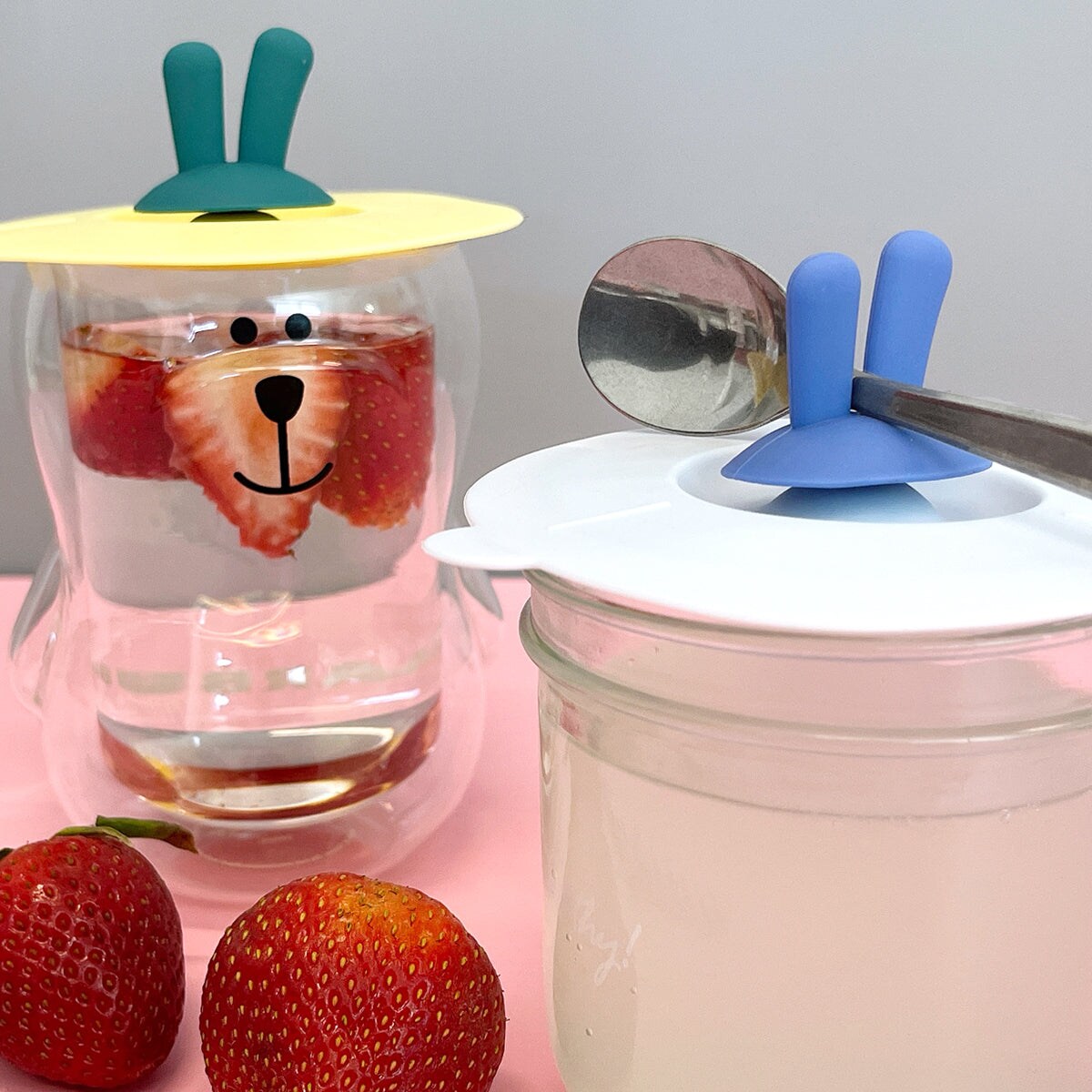 Wrapables® Silicone Cup Lids, Anti-Dust Airtight Mug Covers for Hot and Cold Beverages (Set of 6)