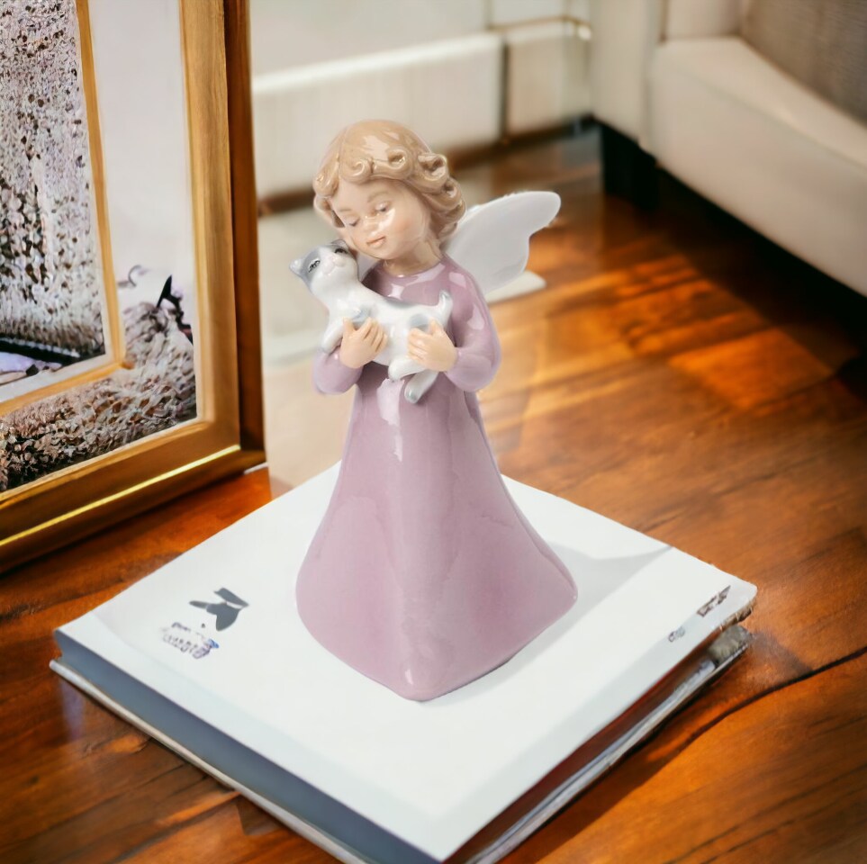 Ceramic Angel Holding Cat Figurine, Home D&#xE9;cor, Gift for Her, Gift for Mom, Kitchen D&#xE9;cor, Cat Lovers Gift, Pet Loss Gift
