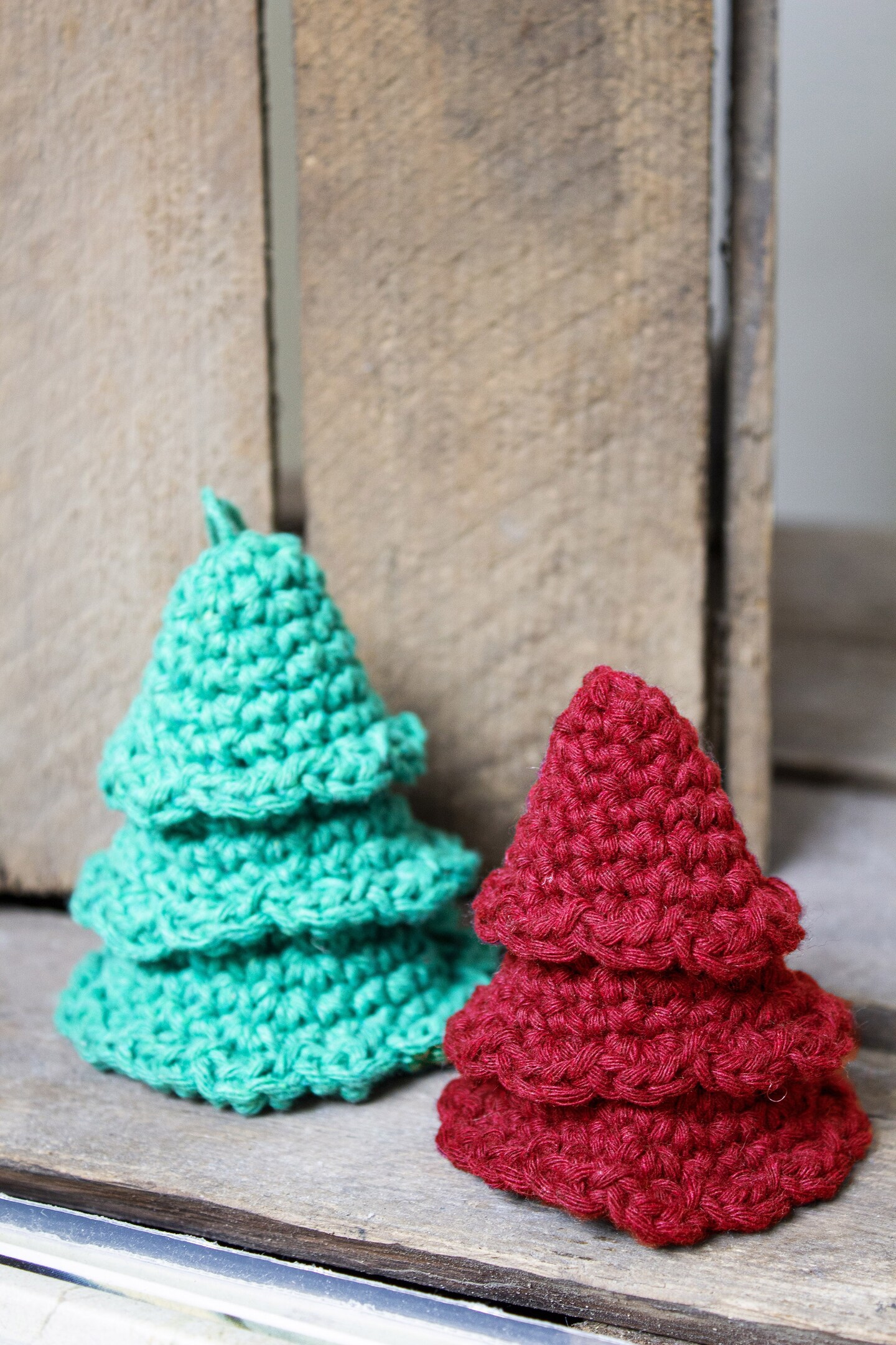 Christmas Crochet Kit, DIY Crochet Ornament Kit, Amigurumi Kit