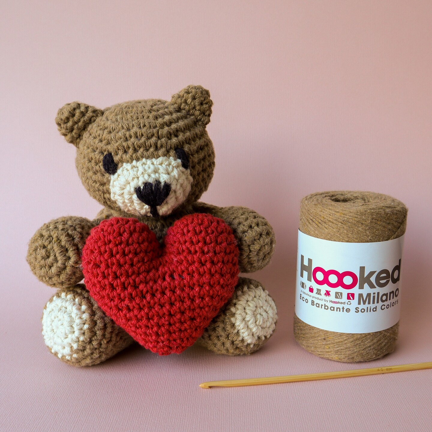 Hoooked Amigurumi DIY Kit W/Eco Barbante Yarn-Teddy Bear Valentine