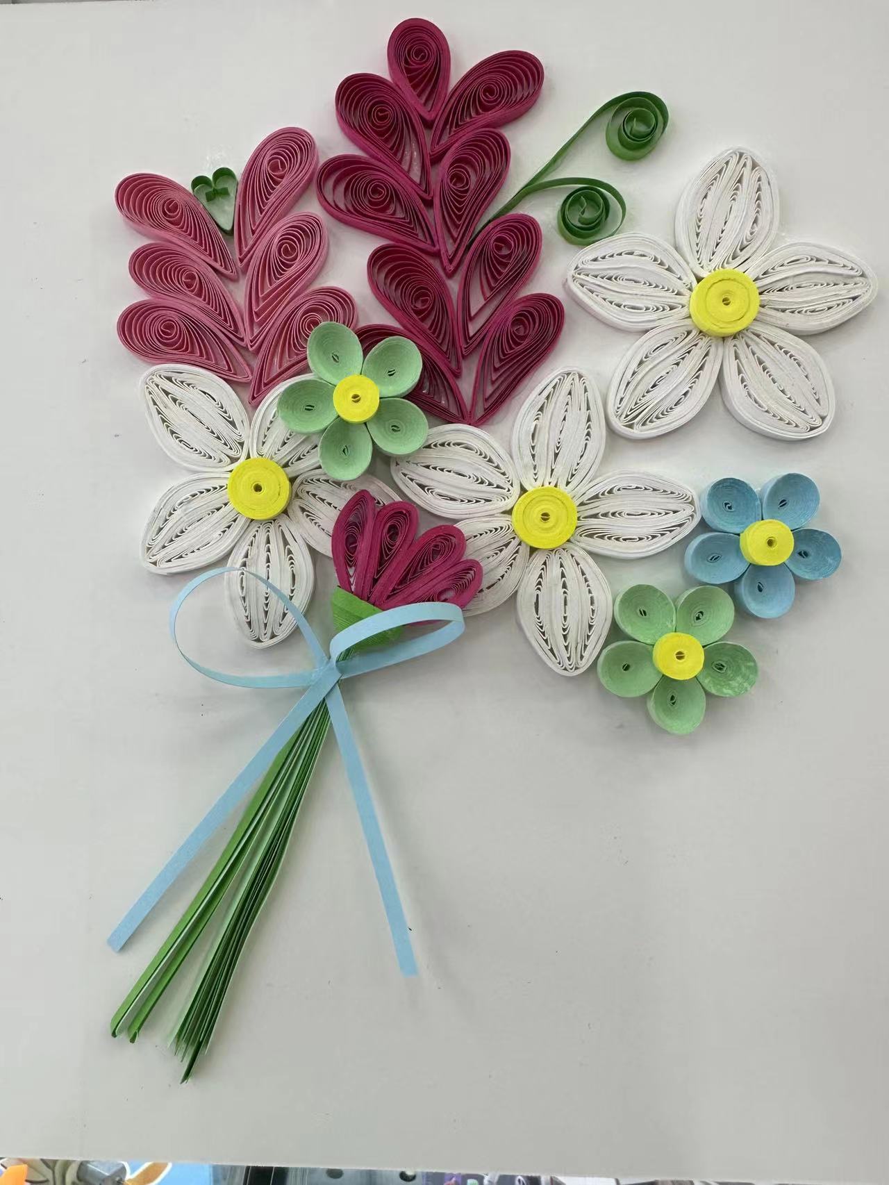 Greeting Card Making Kit. Flowers DIY Quilling Kit F07M3-5-FL8