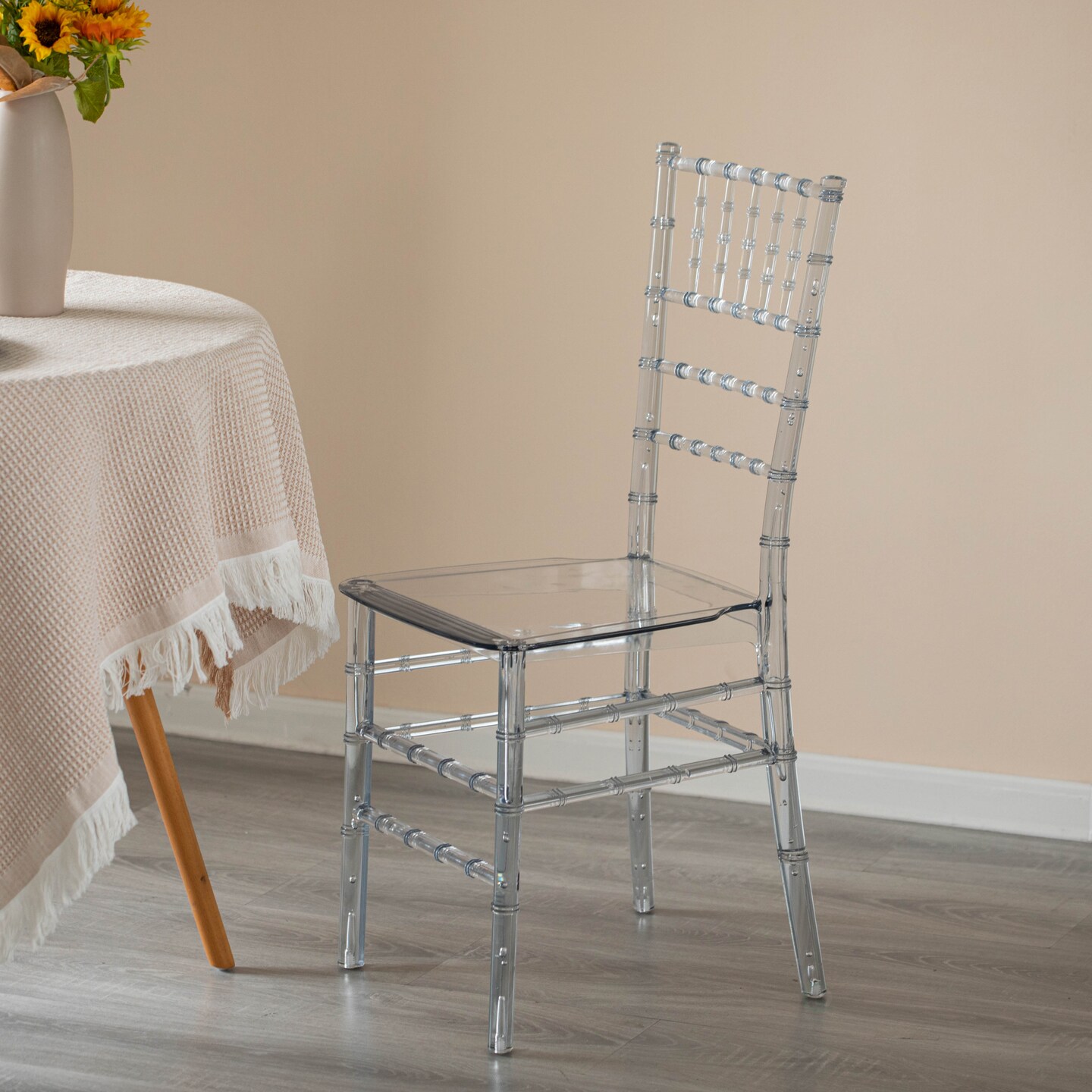 Modern Acrylic Stackable Chiavari Dining Chair, Clear Party Chair, Ctystal Acrylic Chair for Events and Weddings
