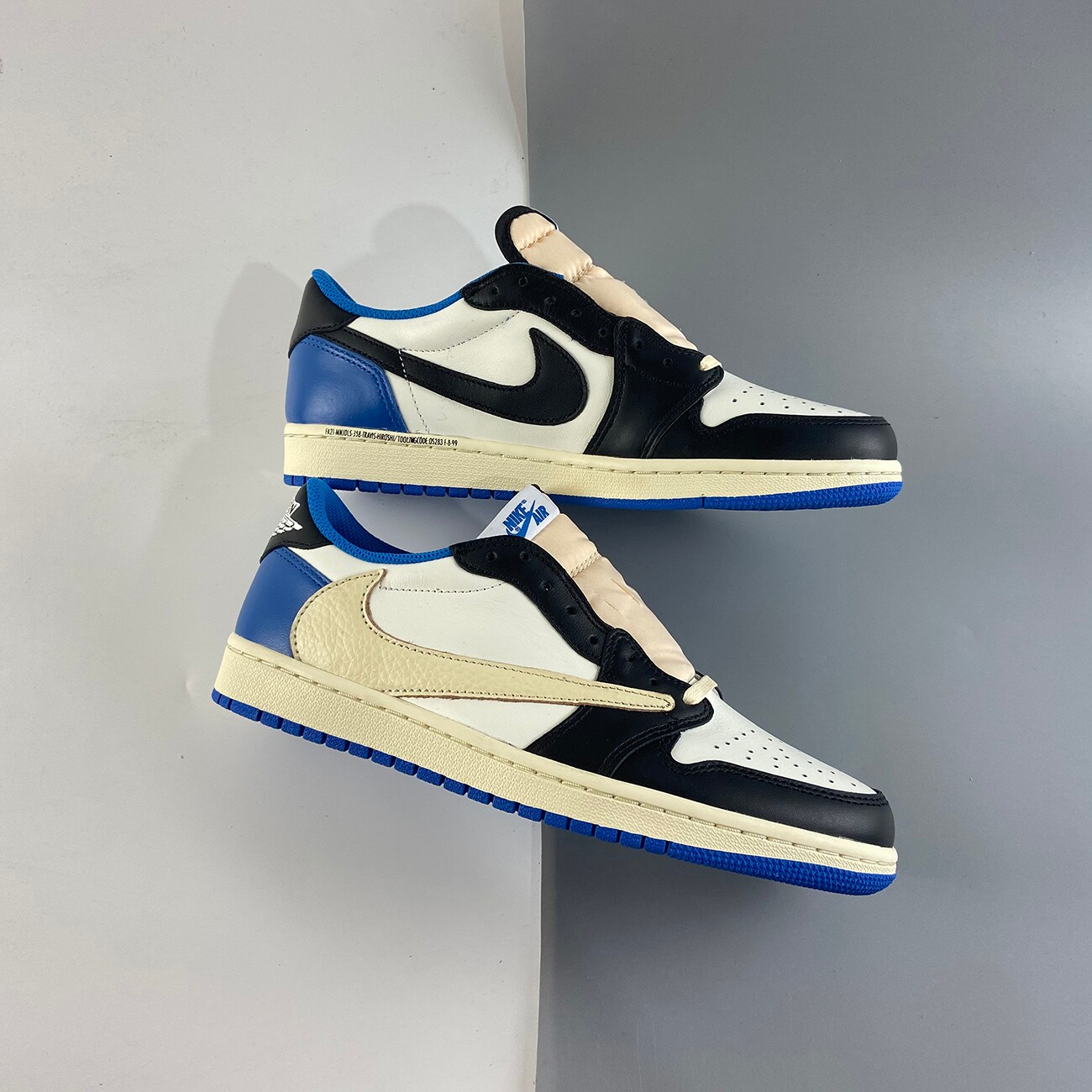Travis Scott X Fragment X Air Jordan 1 Low OG White Blue Travis Scott X Fragment X Air Jordan 1 Low OG White Blue