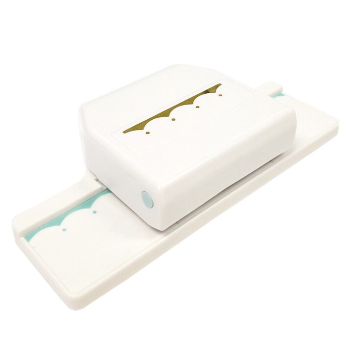 We R Memory Keepers Edge Punch-Scallop Diamond 661285 by American Crafts