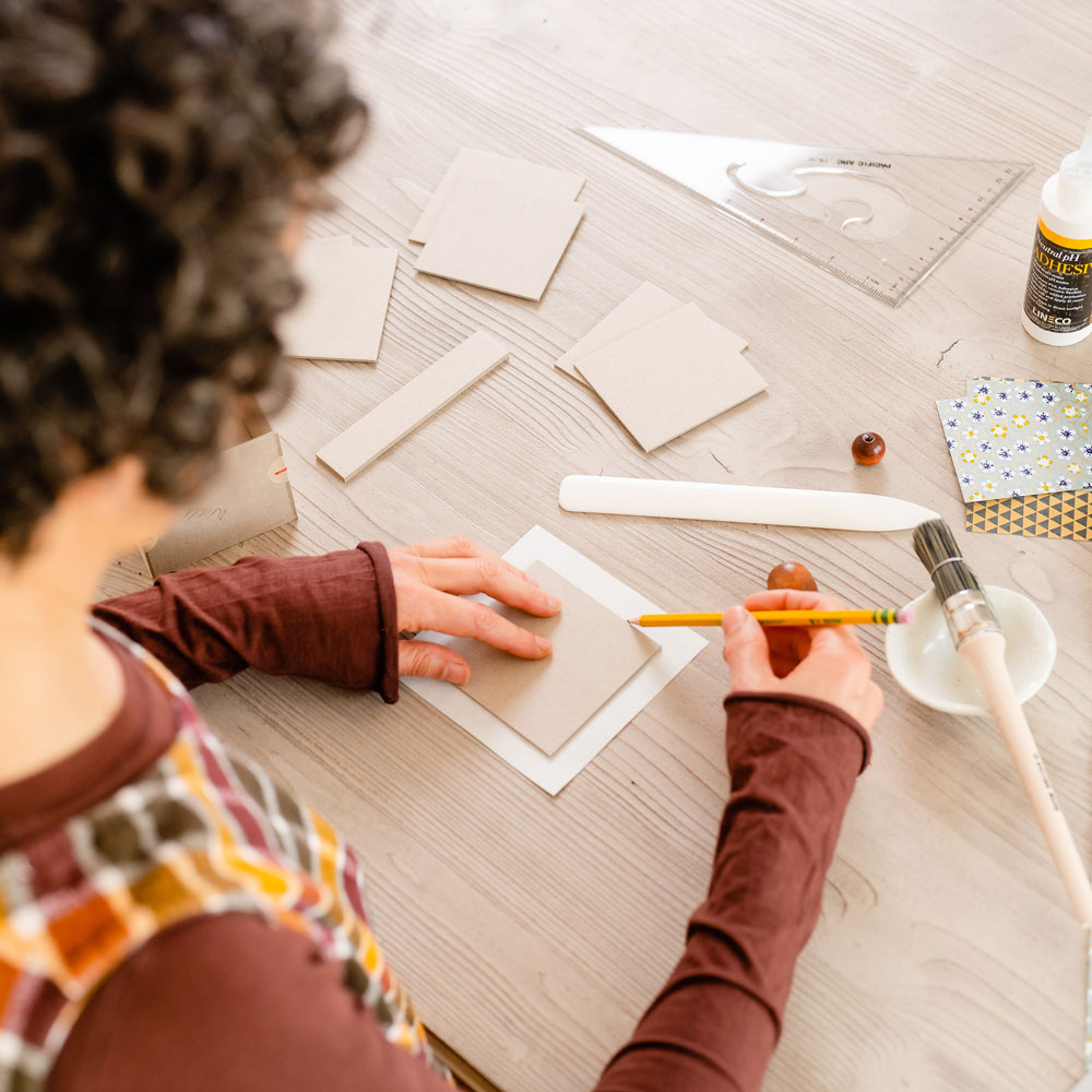 Box Making: Lidded Box with Artisan Paper Workshop