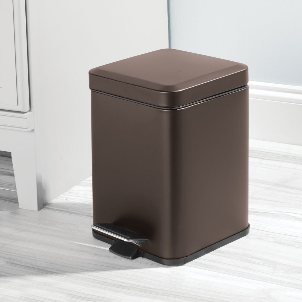 mDesign Square Metal 1.5 Gallon Step Trash Can with Lid/Liner Bucket