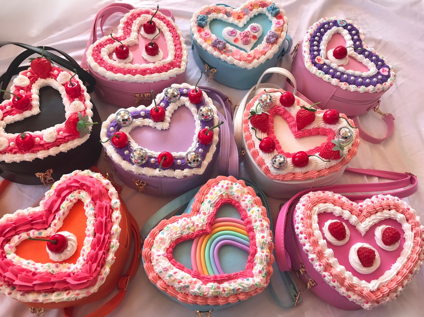 Heart Shaped Cake Purse, Frosted Kawaii Purse, Cute Cake Handbag, Crossbody  Bag, Unique Fashion Bag, Novelty Bag, Unique purse | MakerPlace by