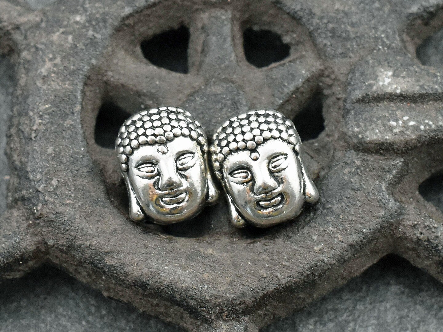 *20*11x9mm  Antique Silver Buddha Head Beads