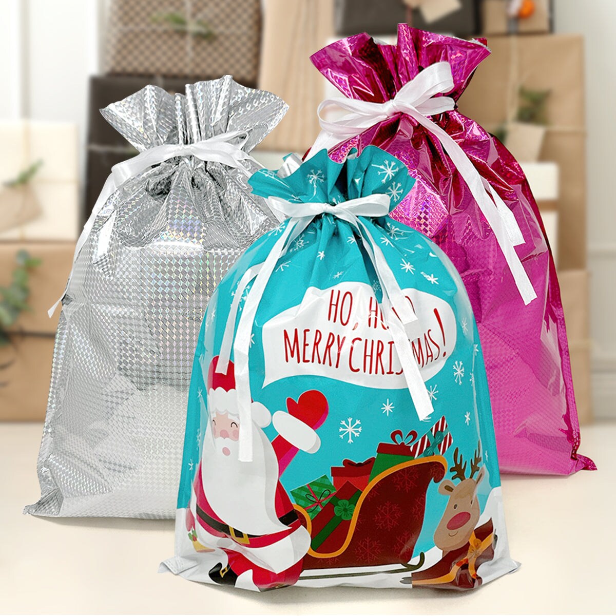 Wrapables Aluminum Foil Christmas Holiday Drawstring Gift Bags for Party Favors, Goodie Bag, Treats, Gift Wrap, Parties
