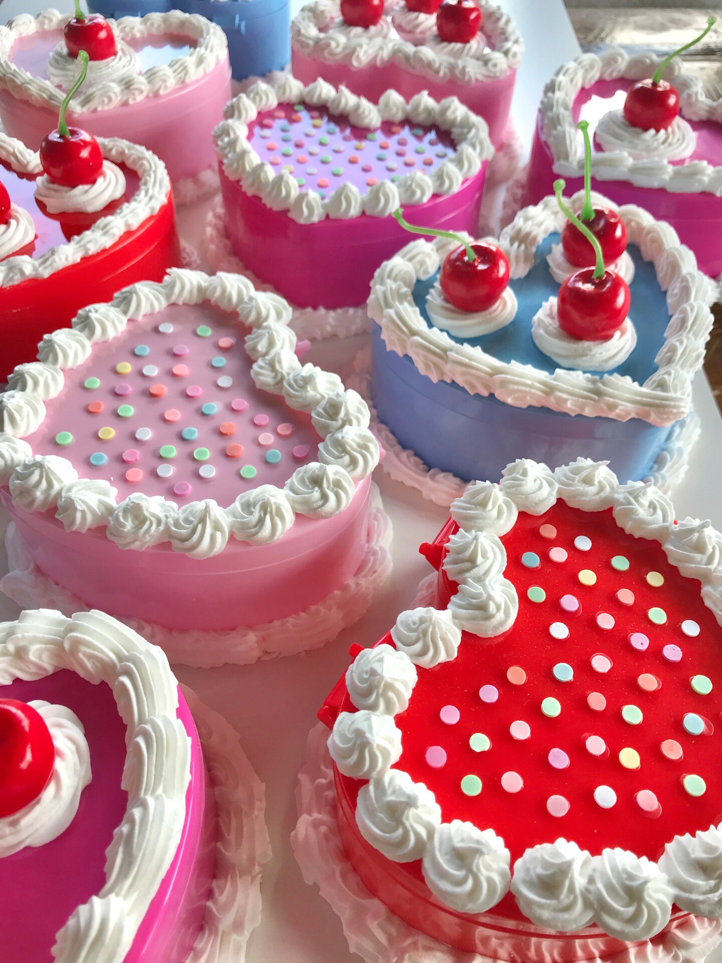 Mini Heart Cakes Baking Box
