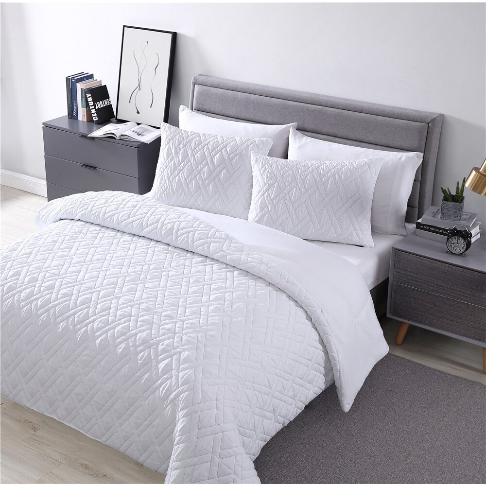 The Nesting Company Larch 3 Piece Comforter Set