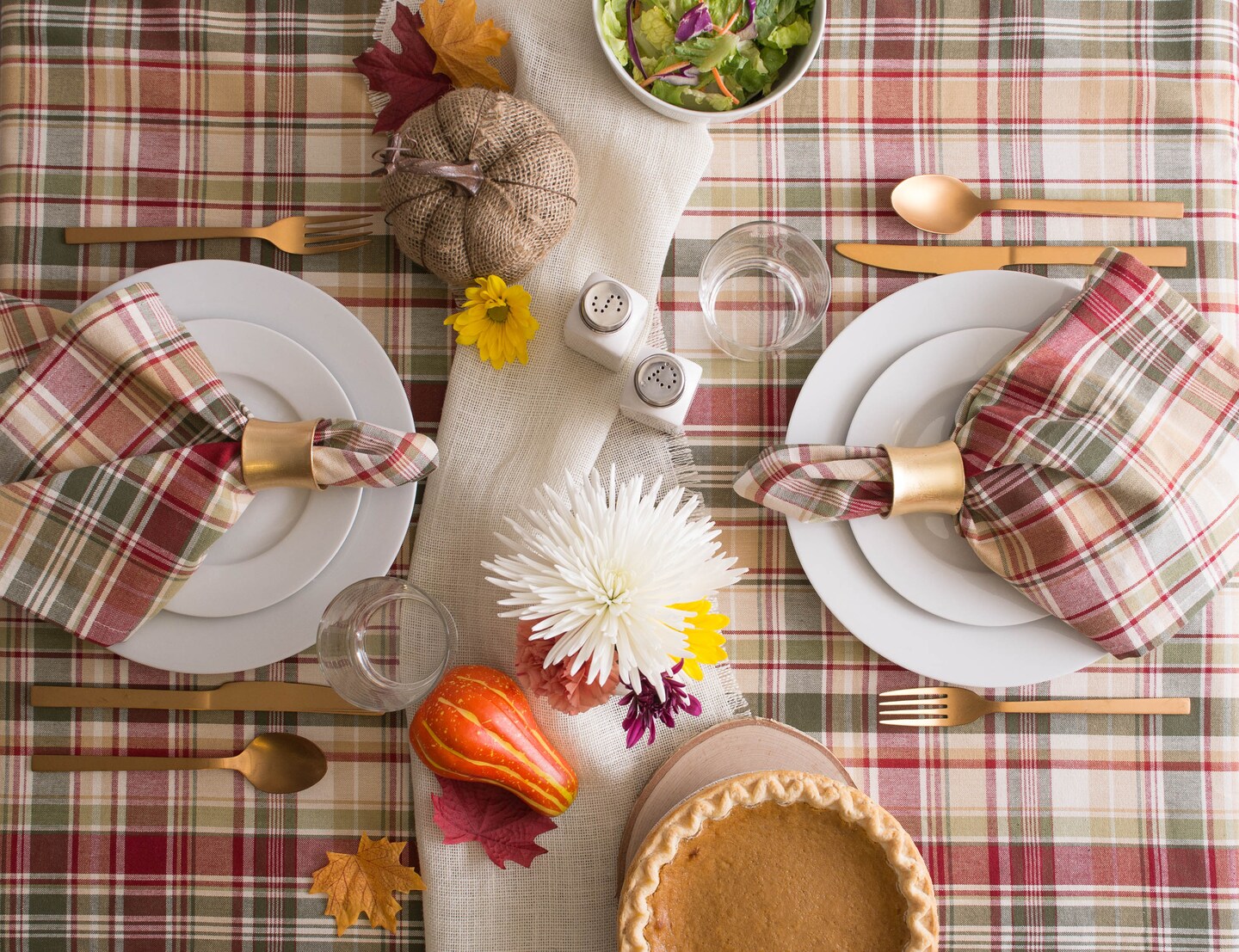 DII Give Thanks Plaid Tablecloth 70 Round