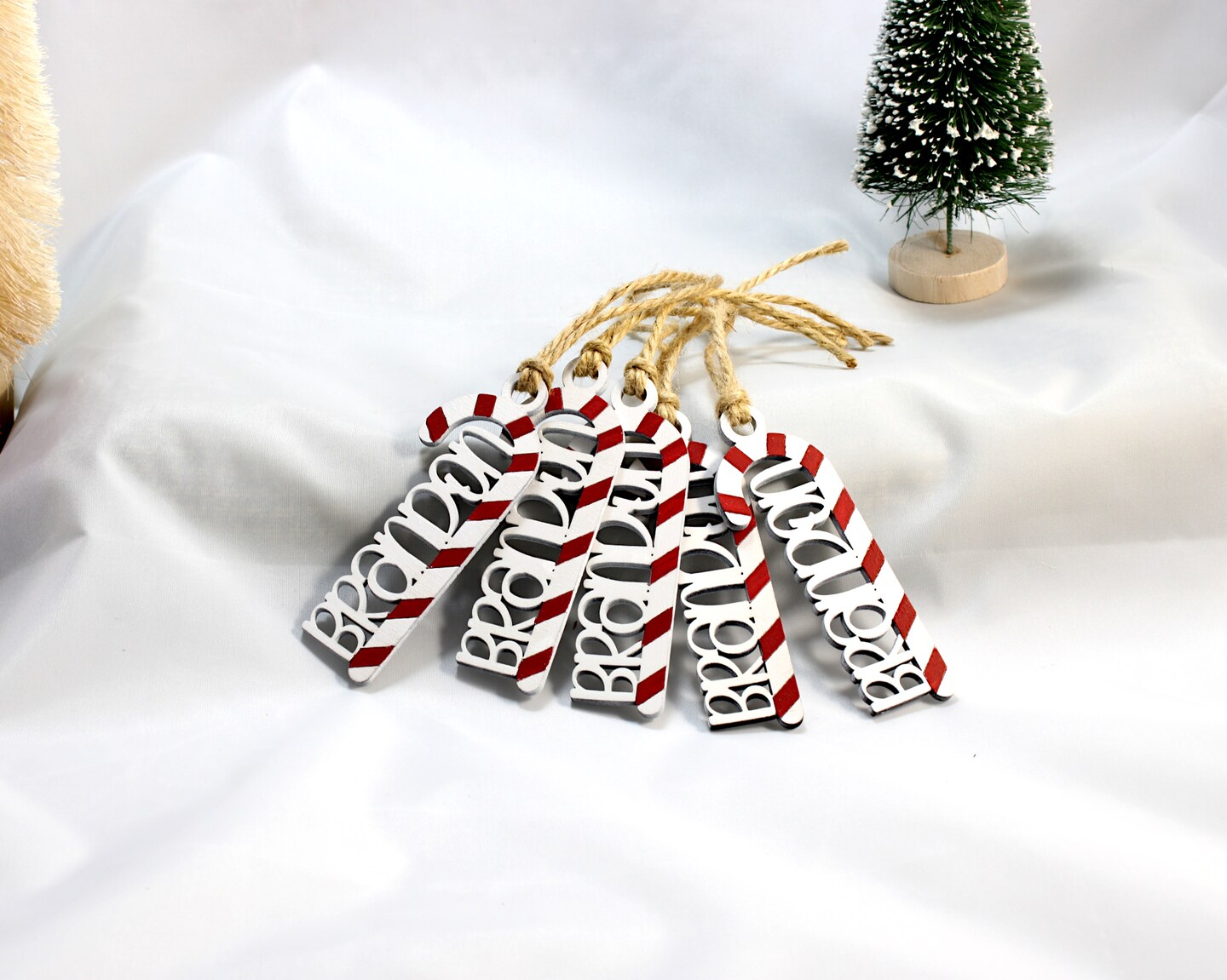 5x Christmas Engraved Wooden Gift Tag Set