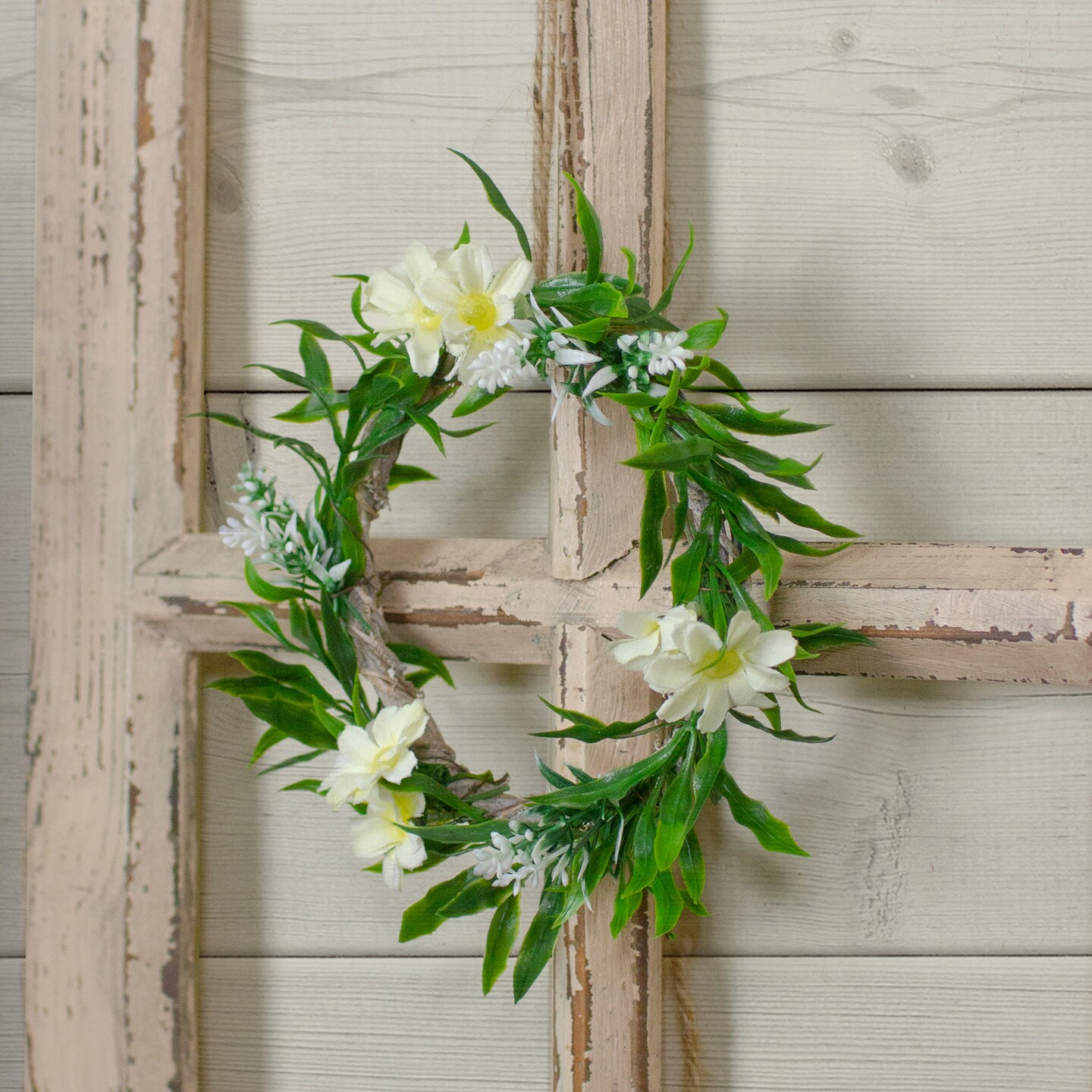 Northlight Mini Floral and Foliage Spring Wreath - 7&#x22; - Unlit - White