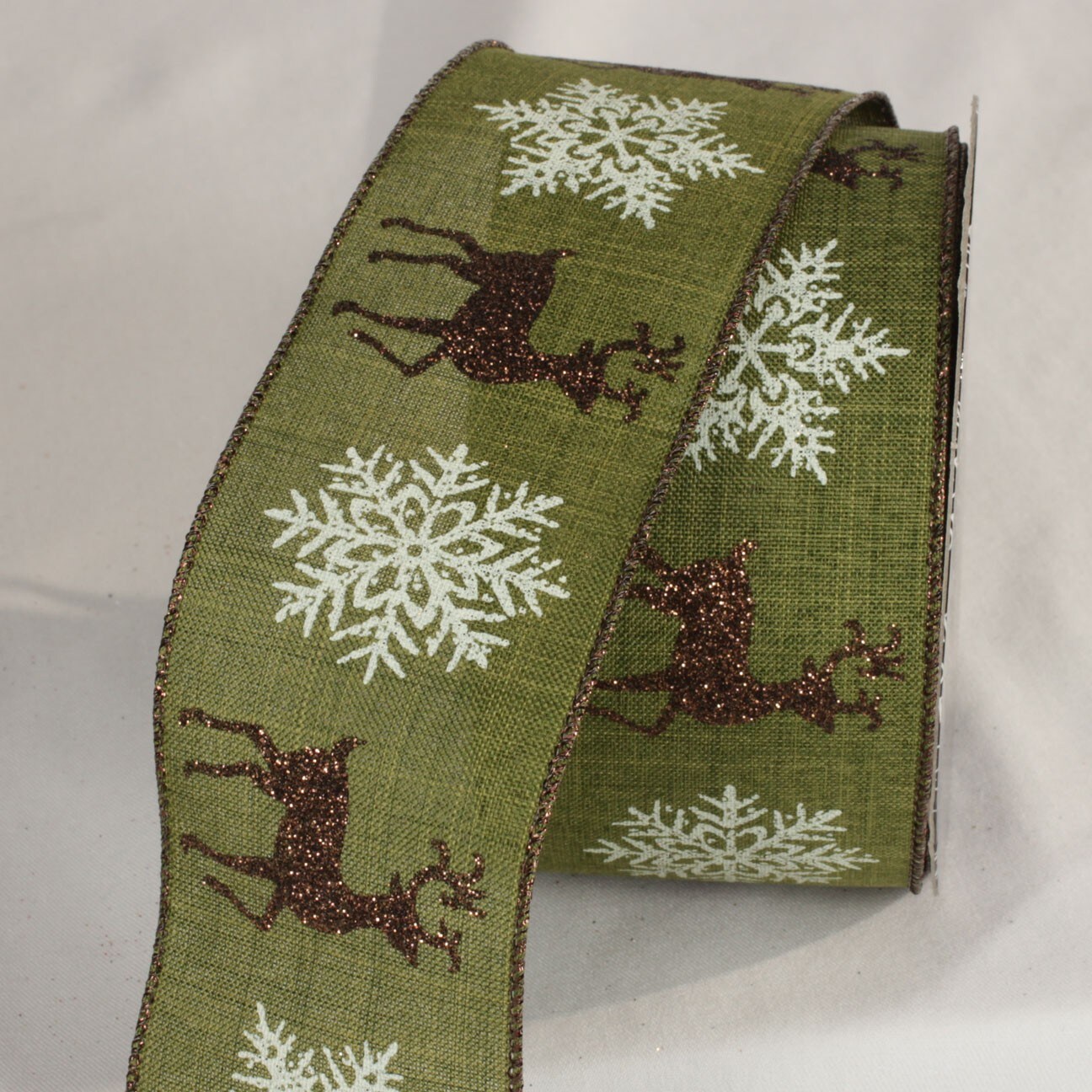 The Ribbon People Green and White Snowflake Print Wired Craft Ribbon 2.5" x 20 Yards