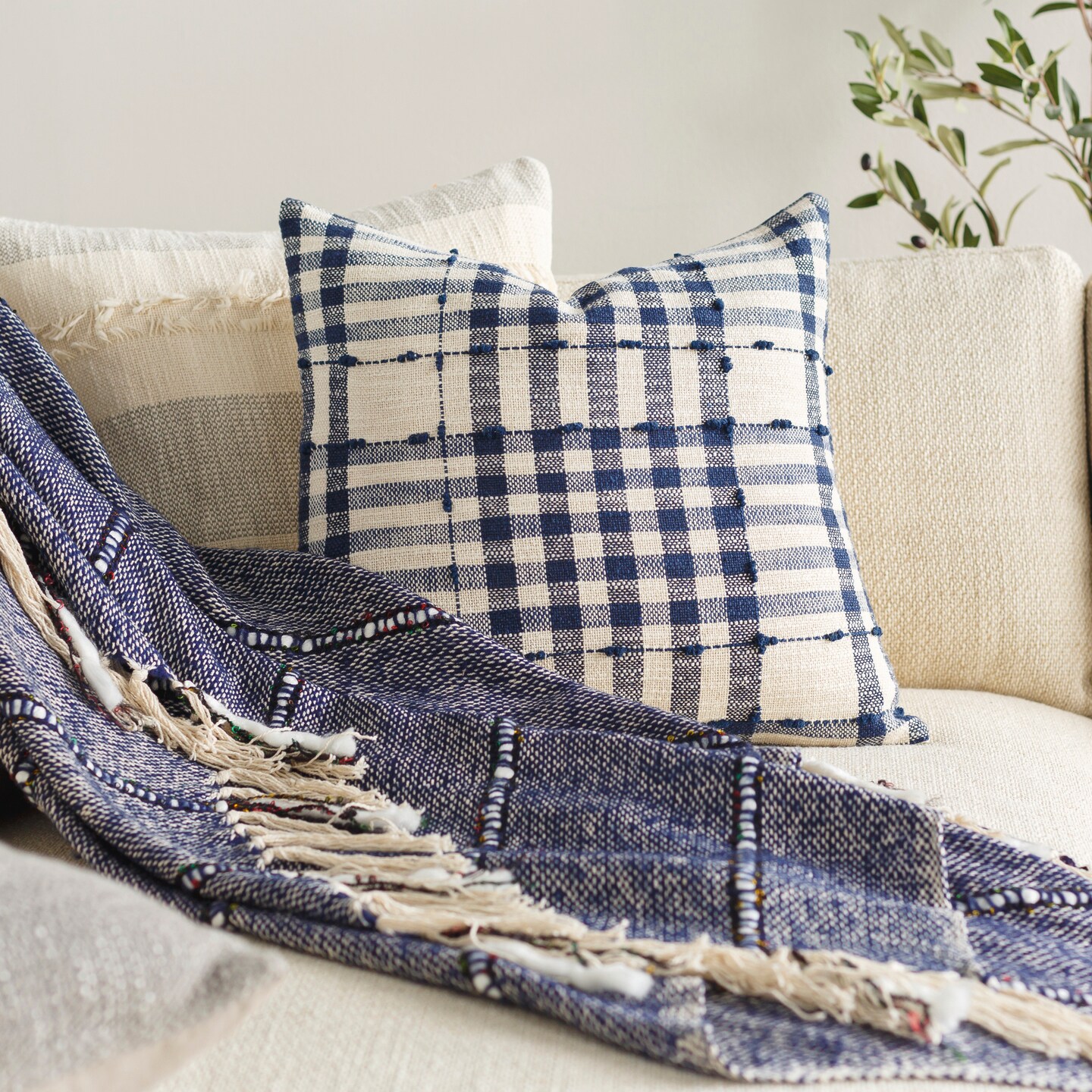 Blue fashion plaid throw pillows