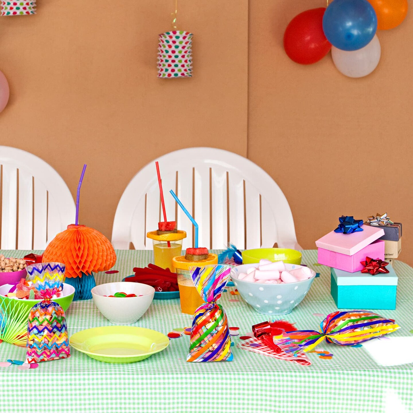 100 Pieces 10.6 x 5.1 In Rainbow Cellophane Bags Plastic Candy Gift Bags Cellophane Treat Bags with Twist Ties Stripes Polka Dot Printed Pattern Goodie Bags for Birthday Weddings Party Favors