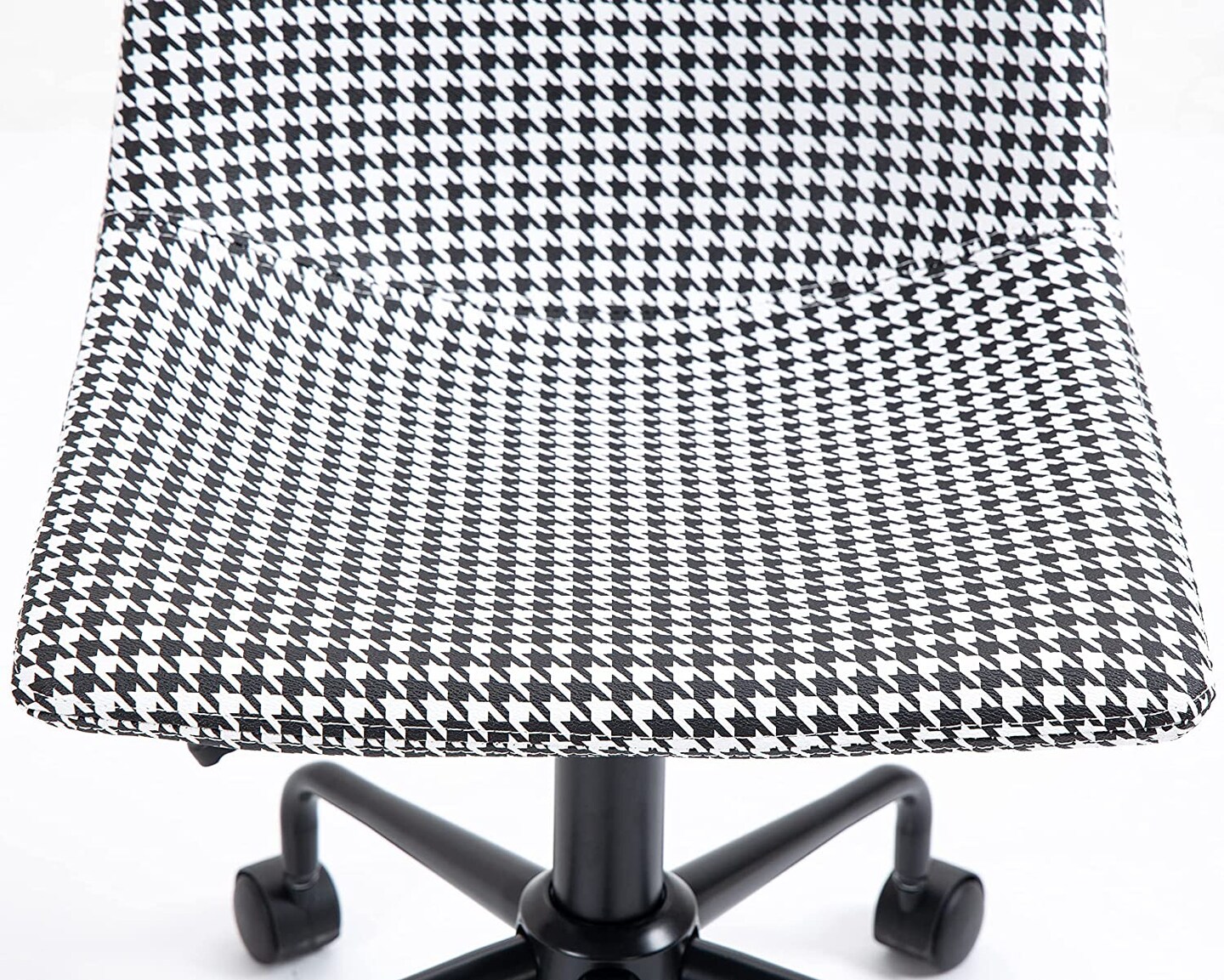 ISL Furnishings InterSpaceLiving Print Desk Chair (Houndstooth Vinyl/Black)