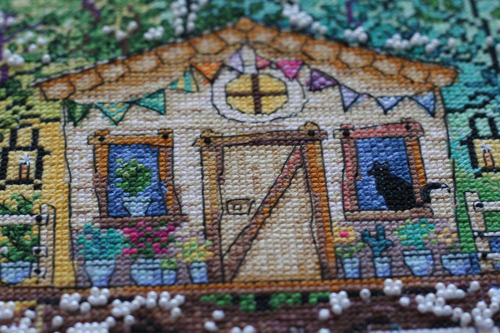 Cross-stitch kit Cat house