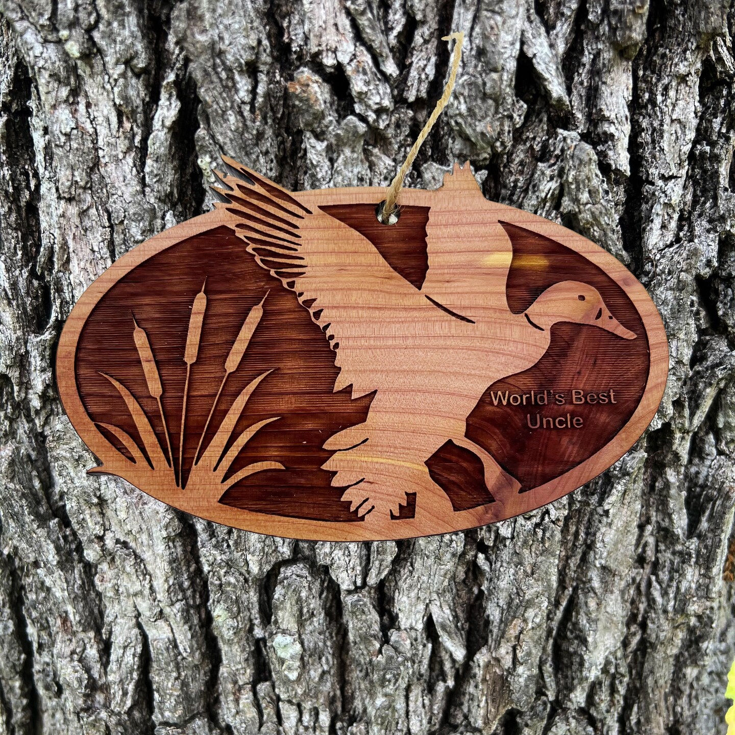 Flying Duck Worlds Best Uncle - Cedar Ornament Flying Duck Worlds Best Uncle - Cedar Ornament