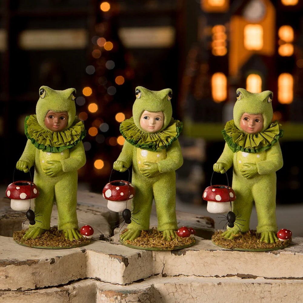 Dressed Up Dusty Frog 5&#x22;