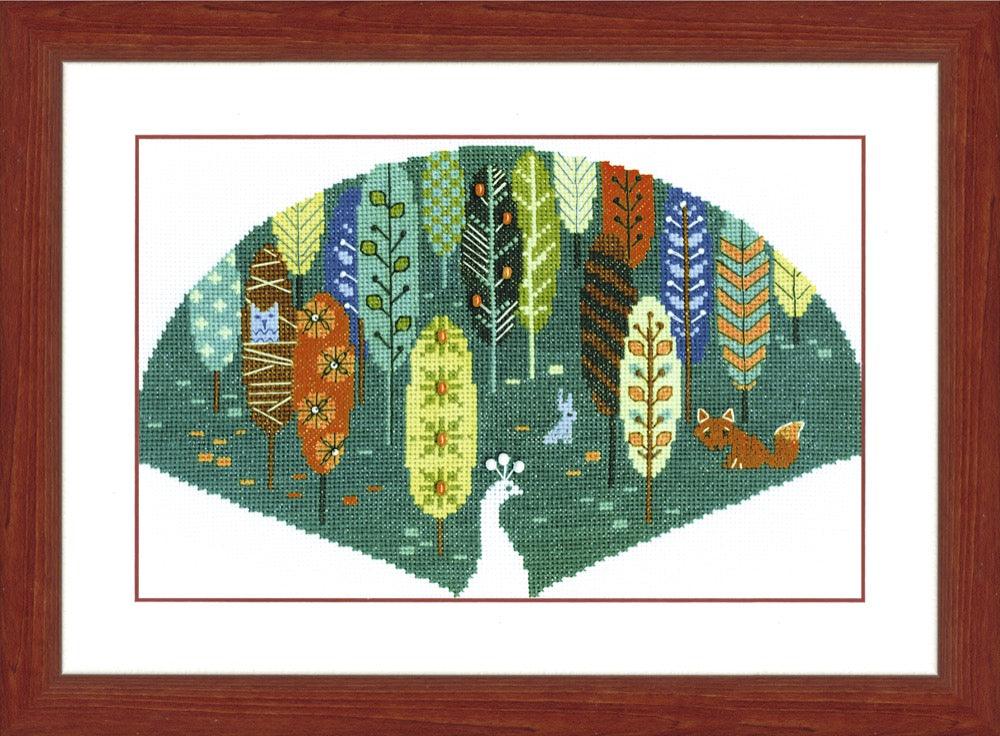 BT-174C Counted cross stitch kit Crystal Art &#x22;In the forest kingdom&#x22;