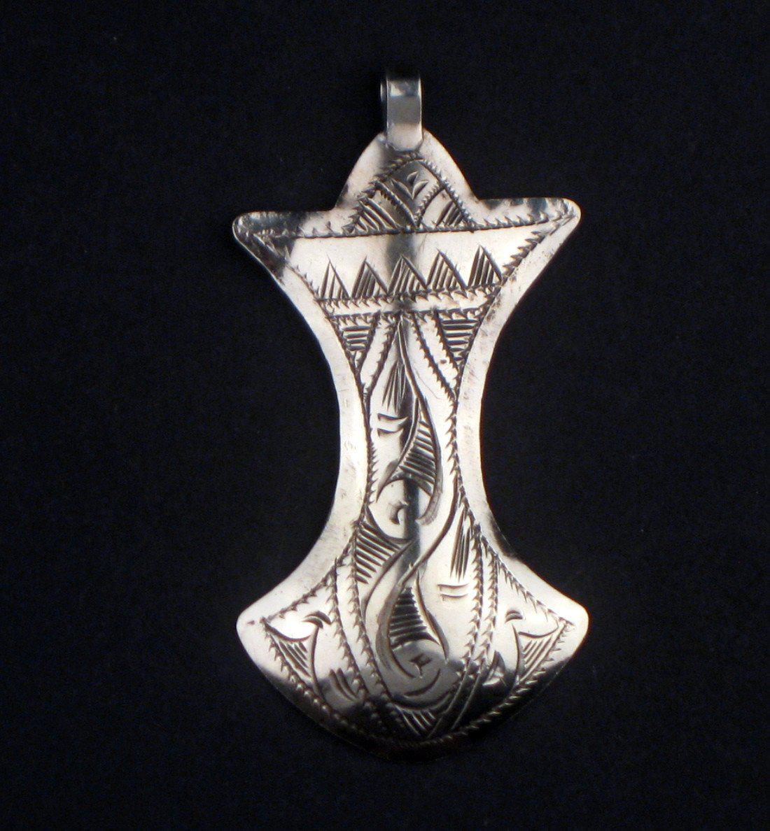 TheBeadChest Pendulum-Shaped Engraved Moroccan Pendant