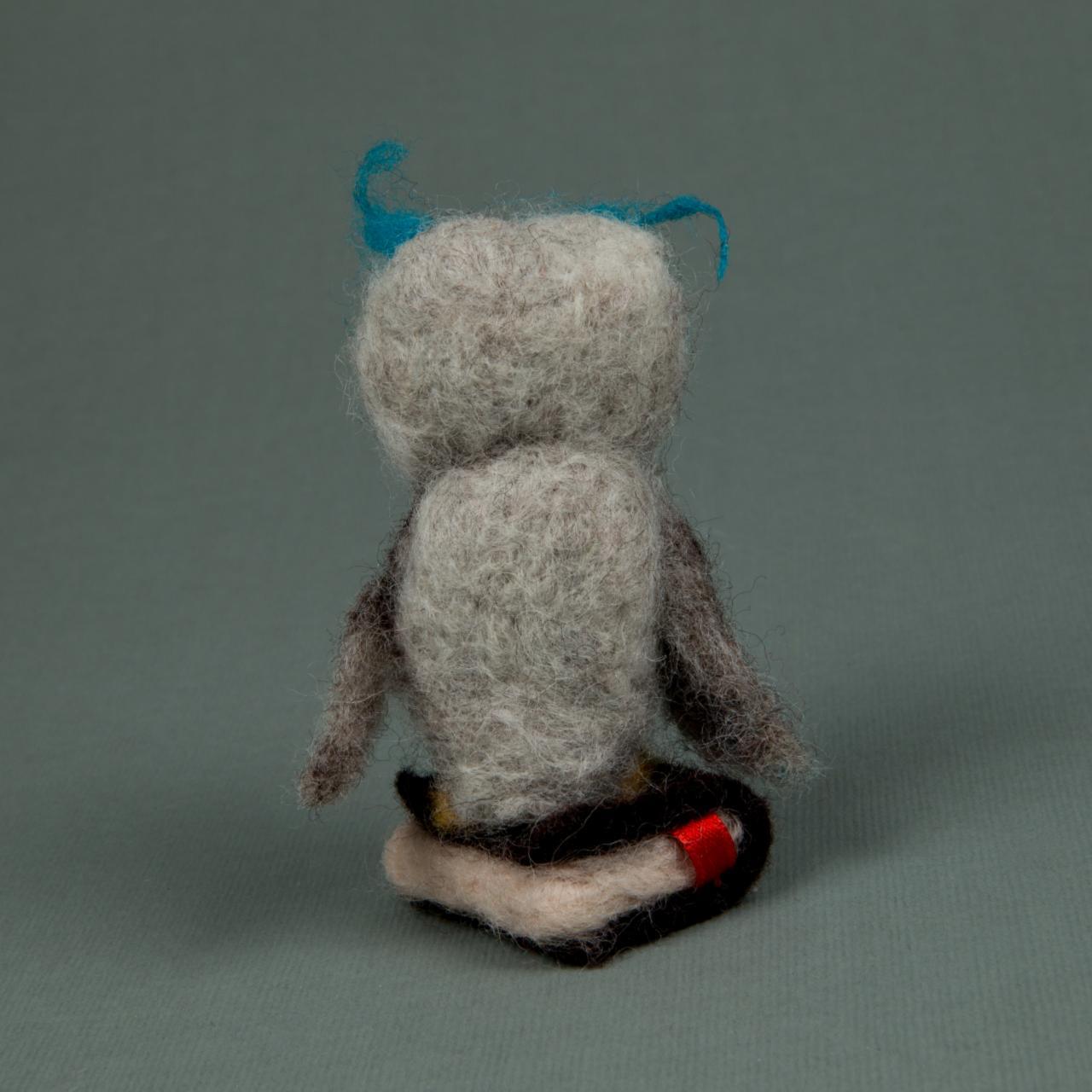Felting kit Wise owl