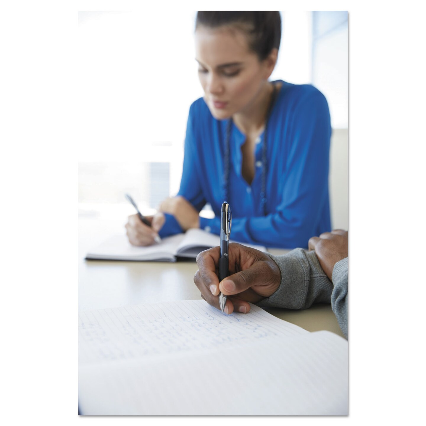 Uni-Ball Signo 207 Retractable Gel Pen, 0.7mm, Red Ink, Smoke/Black/Red, Dozen