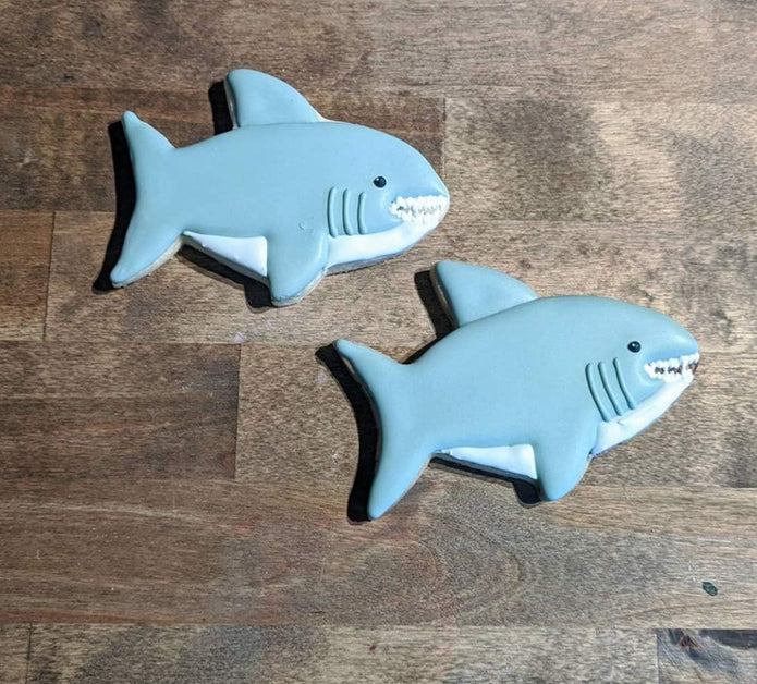 Ann Clark Cute Baby Shark Cookie Cutter, 3 3/4&#x22;