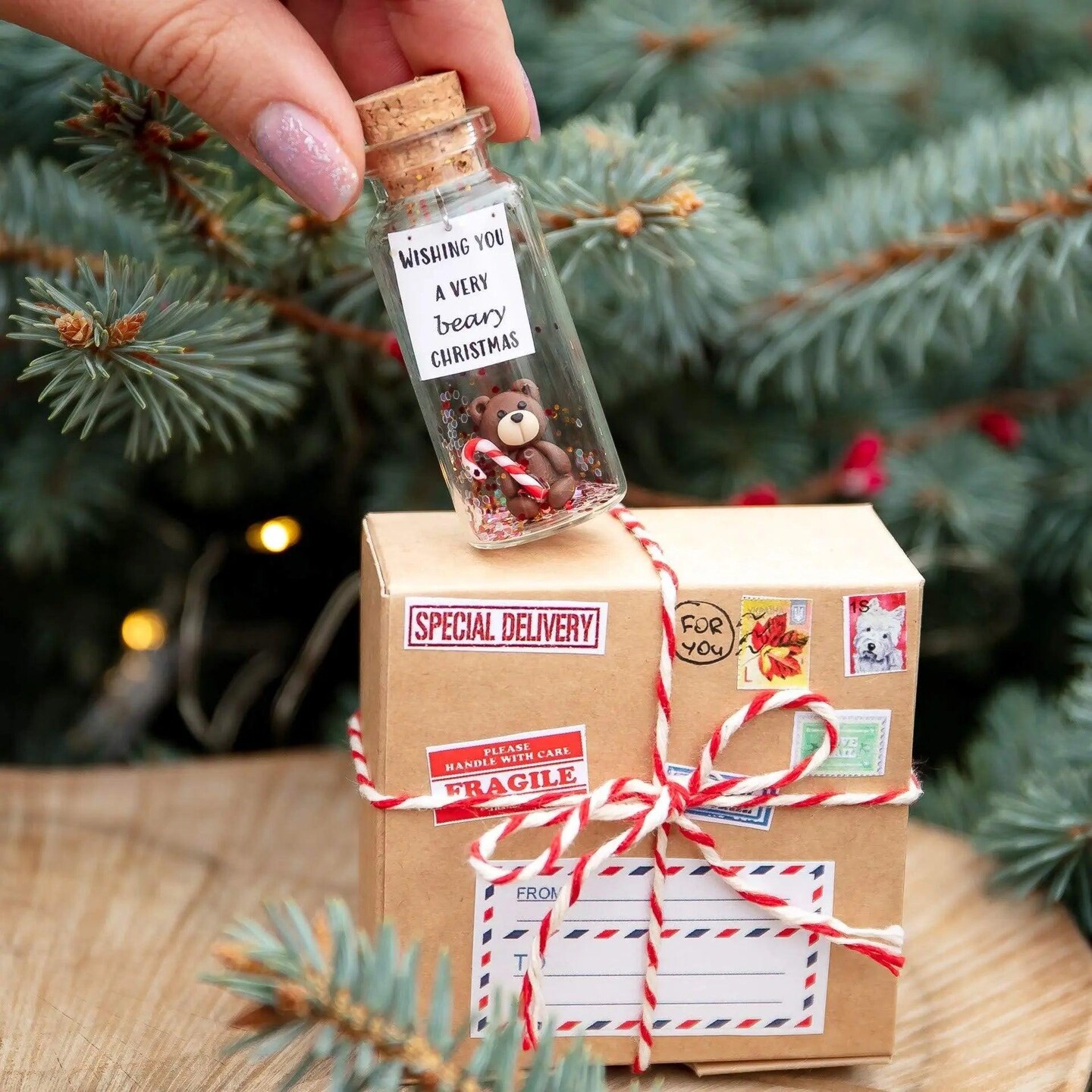 Cute and Kawaii Anniversary Presents Personalized Love Gifts for Boyfriend Girlfriend Romantic Gift for Her Him (Brown Bear Wishing You a Very Beary Christmas in Craft Gift Box)