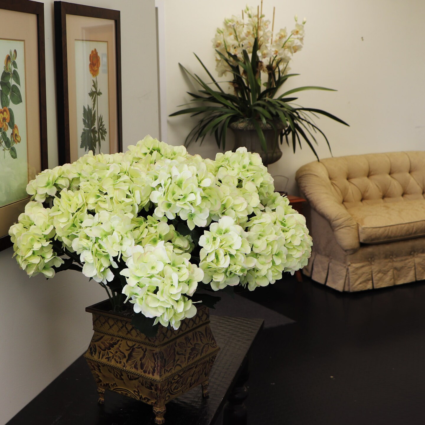 20&#x22; Hydrangea Bush - 7 Silk Flowers with Lifelike Leaves, Artificial Greenery, Perfect for Home, Office &#x26; Wedding D&#xE9;cor - Spring &#x26; Year-Round Accent, Floral Home by Artificial Flowers