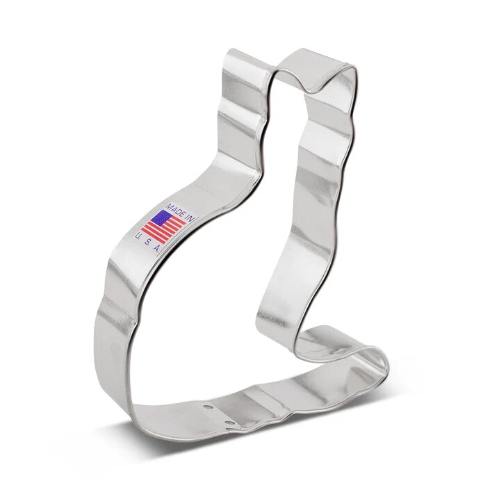 Ann Clark Cat with Tail Sitting Cookie Cutter, 4 1/4&#x22;