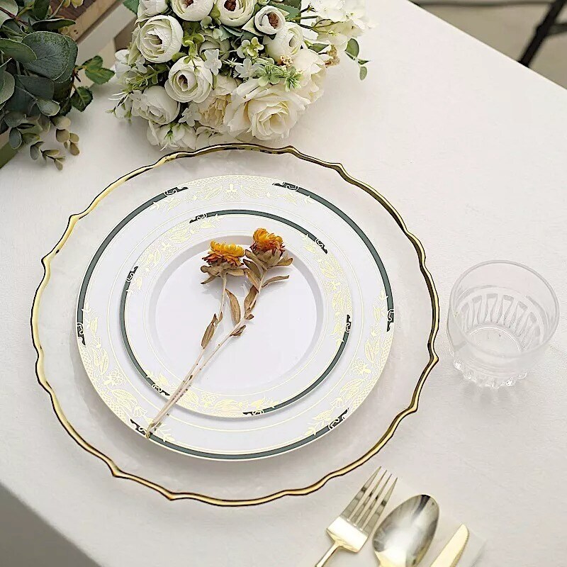 10 White Round 8&#x22; Plates Hunter Green Gold Trim