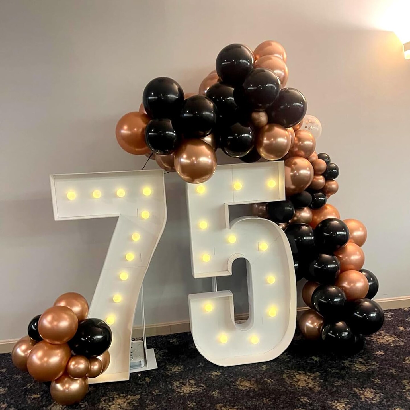 Black and Rose Gold Balloons Garland Arch Kit, 120PCS Black Metallic Rose Gold Confetti Balloons for Engagements Wedding Valentine's Day Graduation Birthday Anniversary Party Decorations